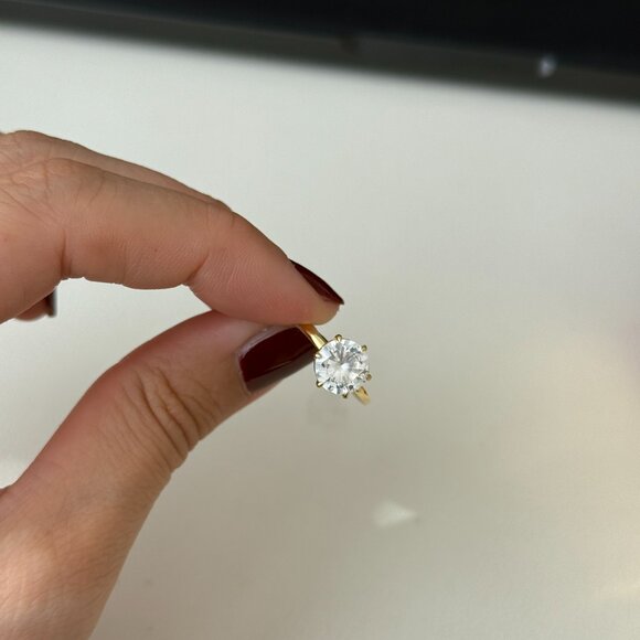 14k Gold 6-Prong 2ct Round Engagement Ring - Picture 5 of 6